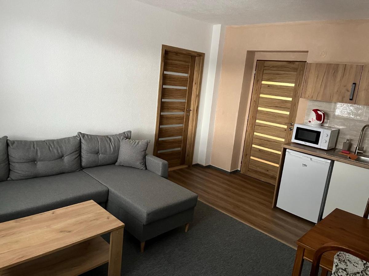 A&A Apartmany ลิฟตอฟสกีมิคูลาช ภายนอก รูปภาพ