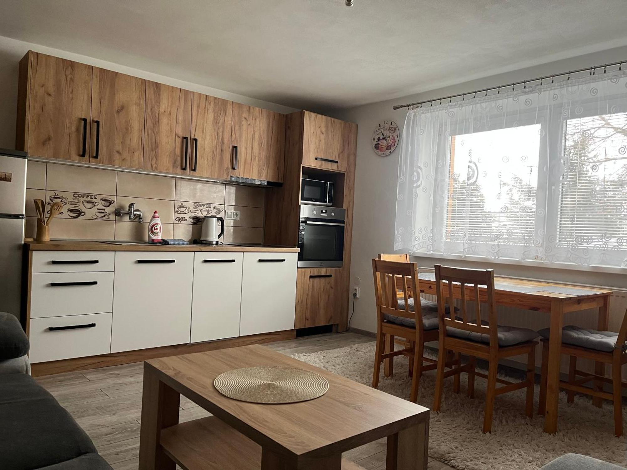 A&A Apartmany ลิฟตอฟสกีมิคูลาช ภายนอก รูปภาพ